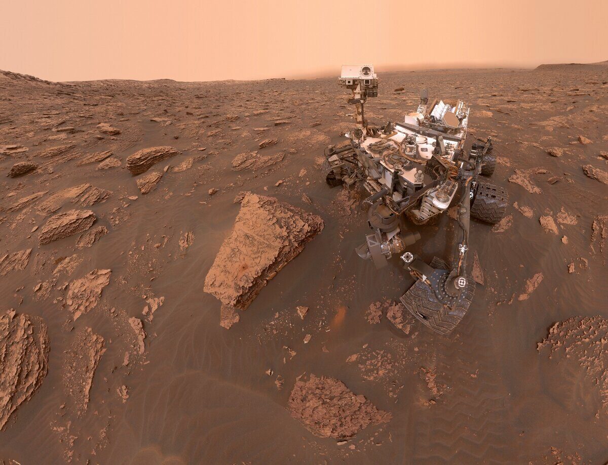 Автопортрет марсохода НАСА Curiosity