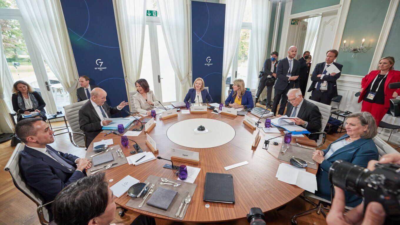 G7 снова встретились